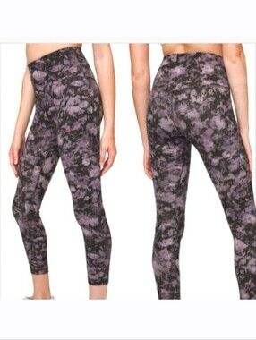 Lululemon Athletica Align II Ilusion Ice Gray Size 2 Leggings